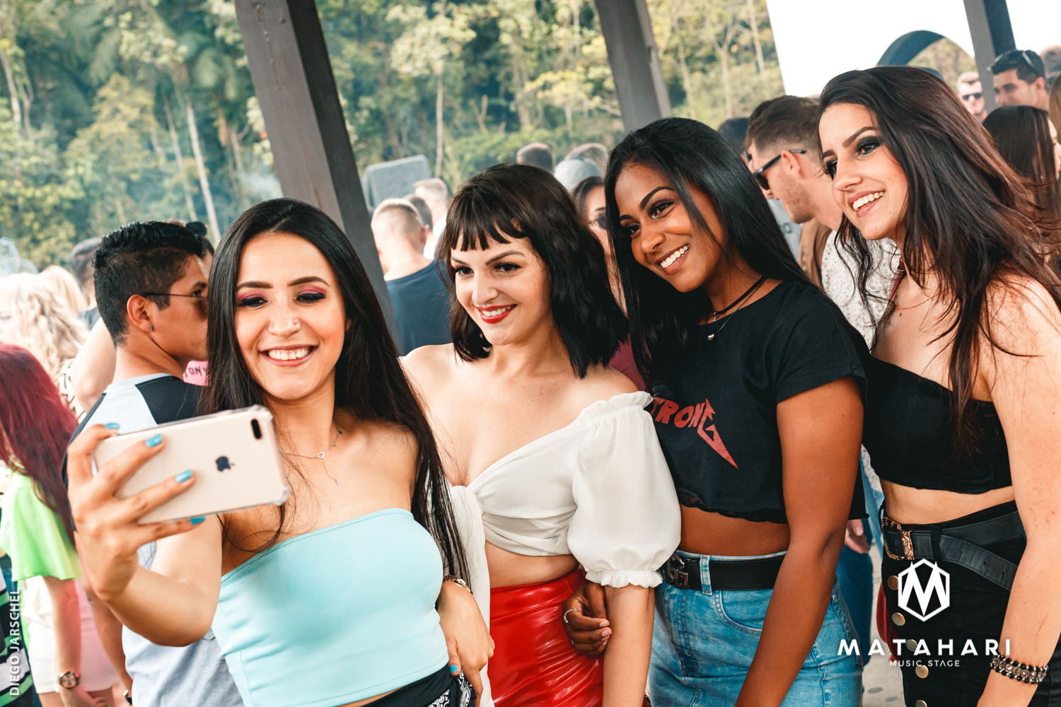 Sunset com Breaking Beattz e Visage