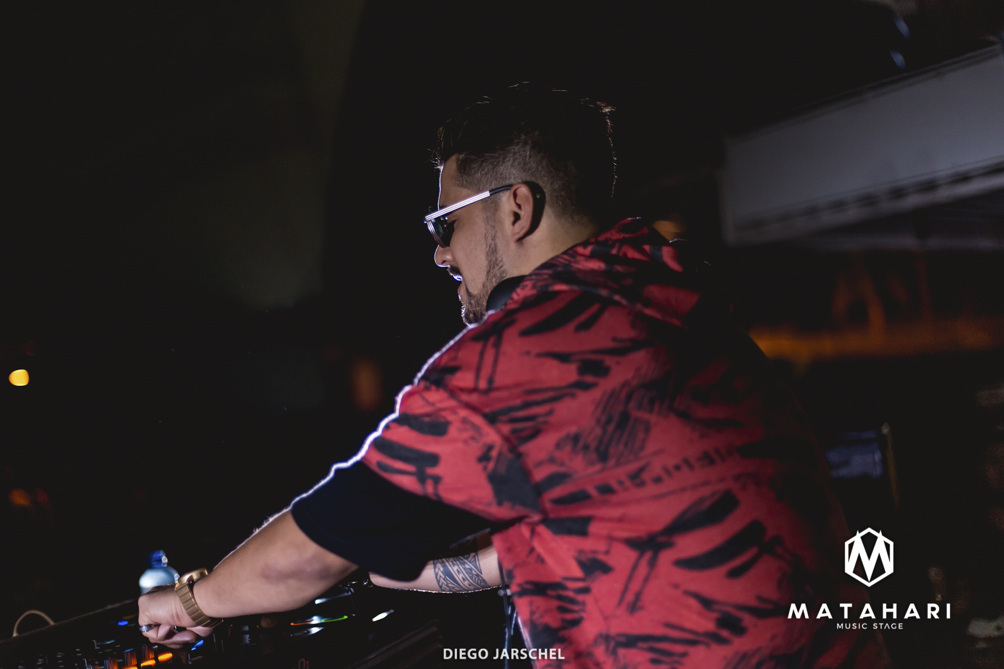 Sunset com Gustavo Mota 2019