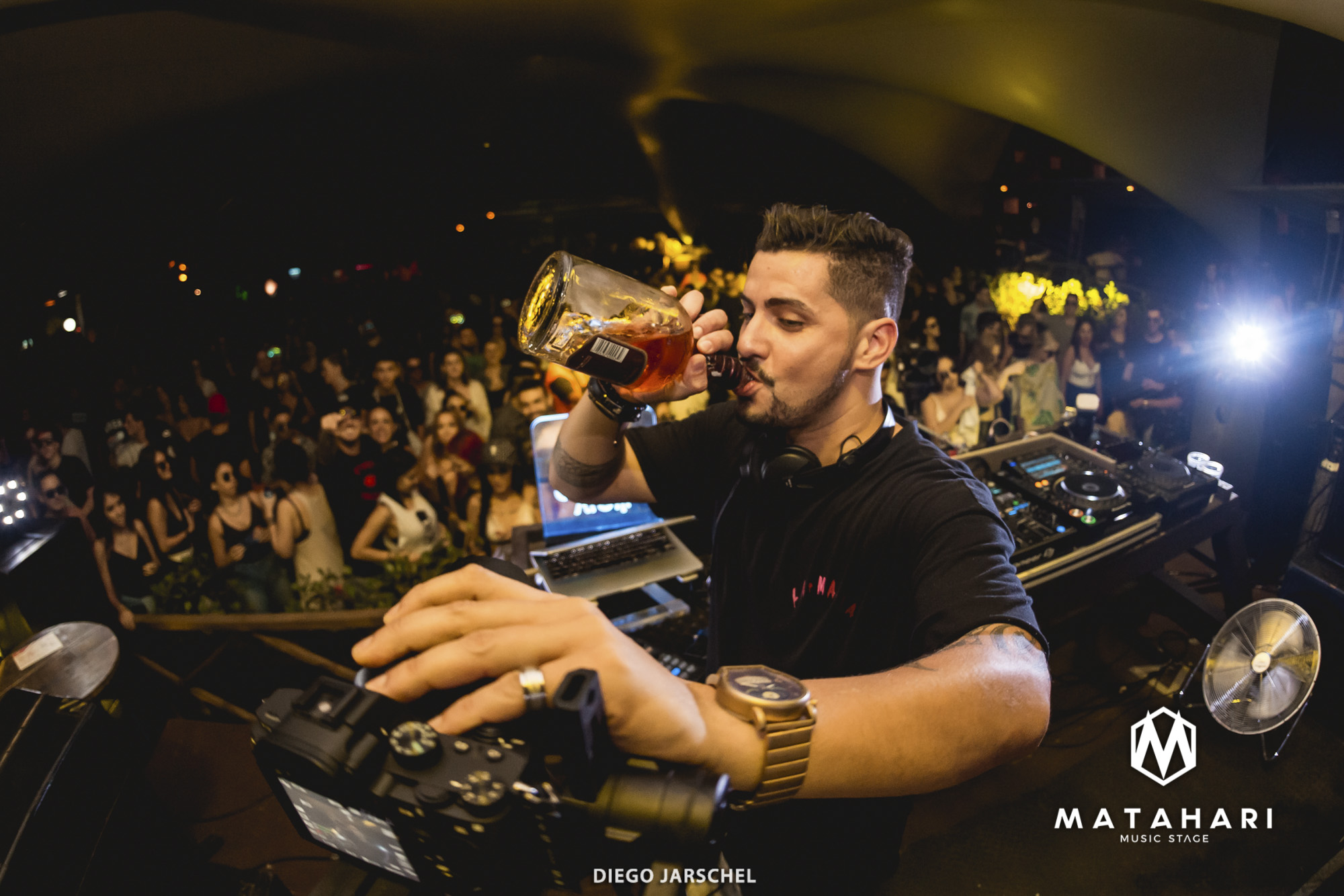 Sunset com Gustavo Mota 2019