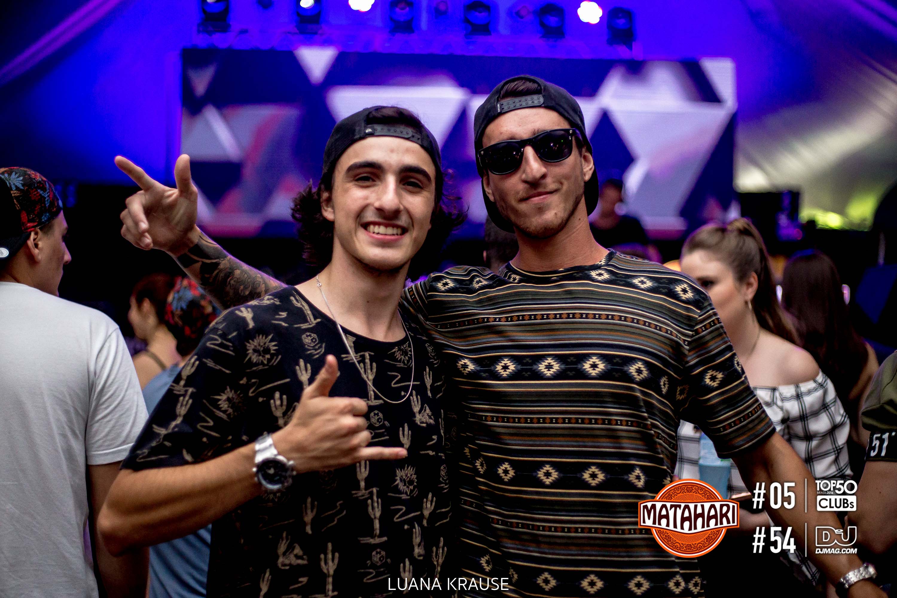 Sunset com Sharam Jey