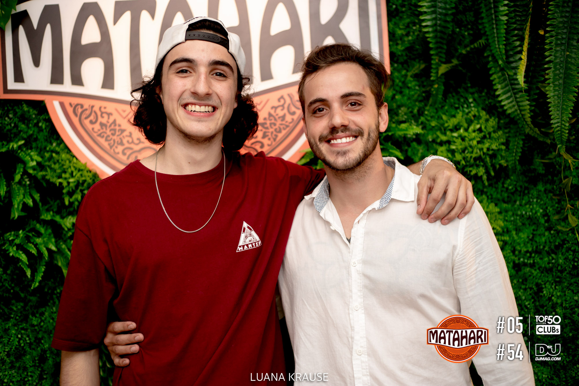 Sunset com Mustache Crew