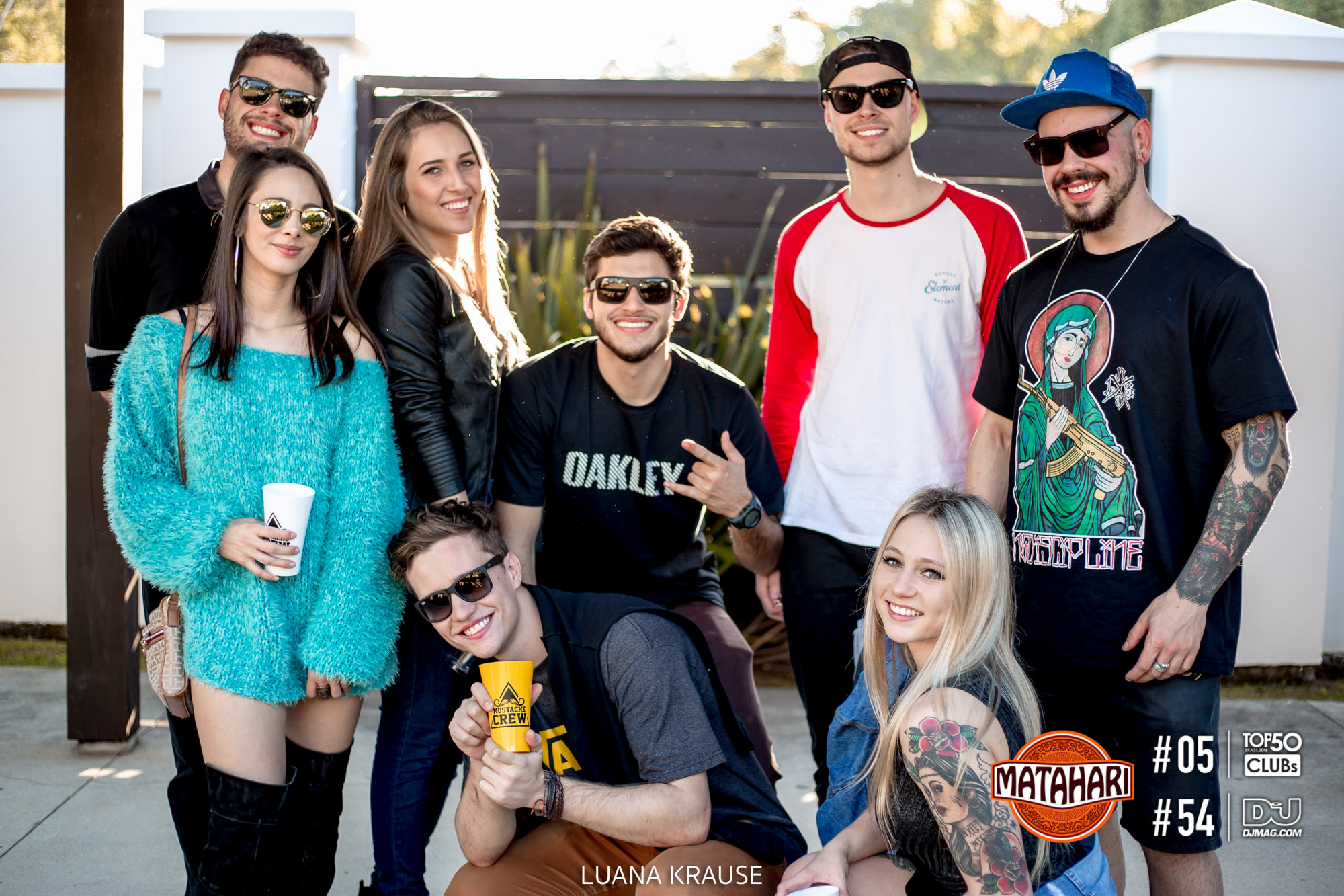 Sunset com Mustache Crew