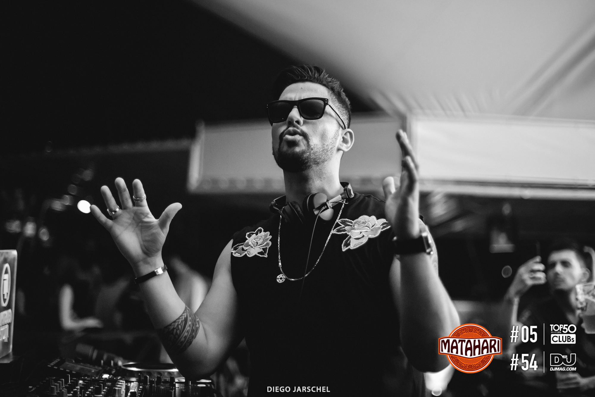 Sunset (Special) com Gustavo Mota