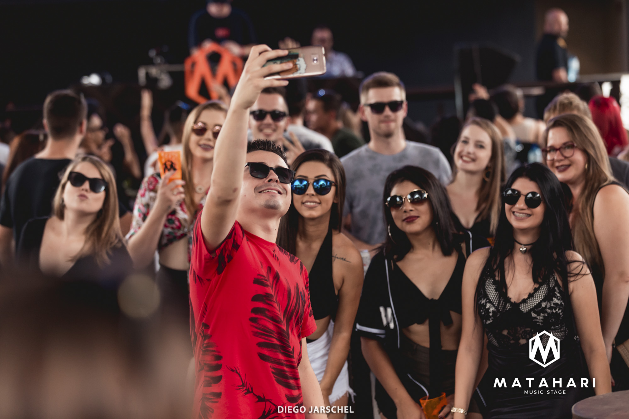 Sunset com Gustavo Mota 2019